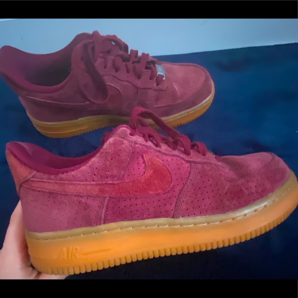 Cute Burgundy af1